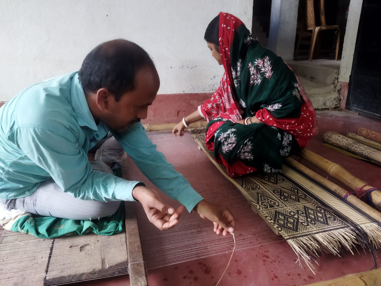 The Art of the Loom: Weaving Bengal’s Traditional Madur Mats