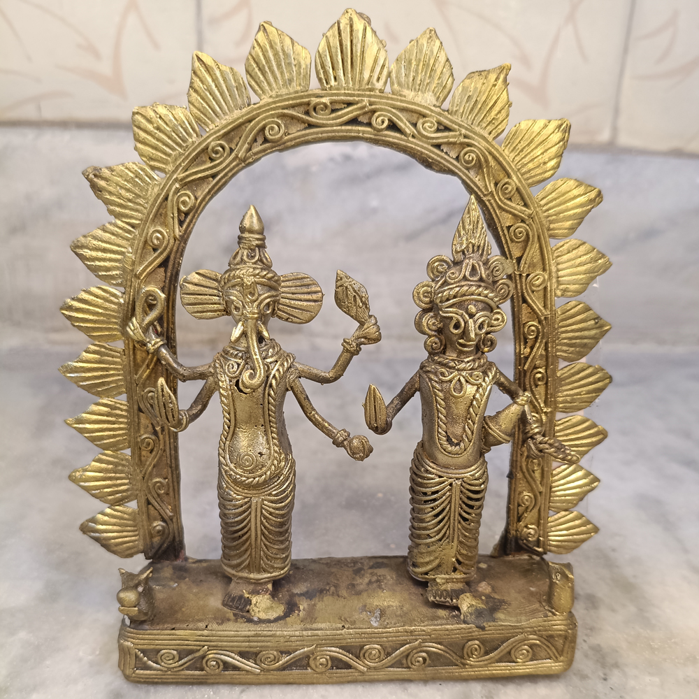 Handcrafted Dhokra Brass Lakshmi Ganesha Idol with Decorative Arch | Tribal Metal Art - View 3