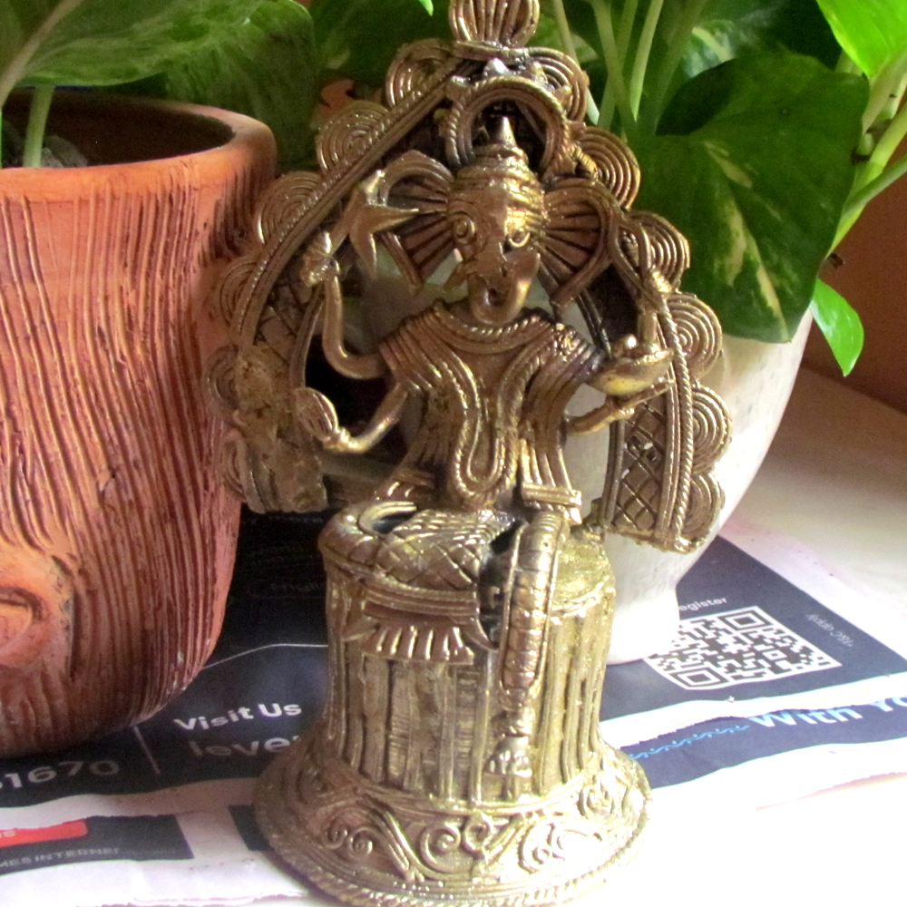 Authentic Dokra Art: Lord Ganesha Idol (Antique Brass Finish) - View 2