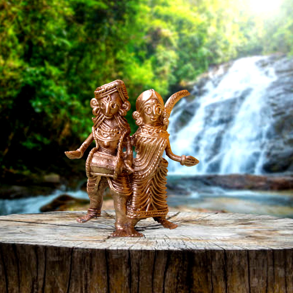 Authentic Dokra Art: Tribal Musician Couple Figurine - View 3