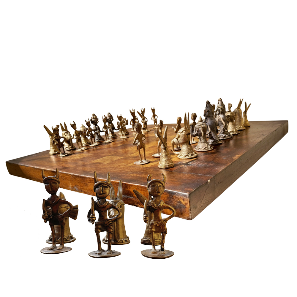 ♟️ A Game of Kings: Handcrafted Dokra Chess Set with Wooden Board