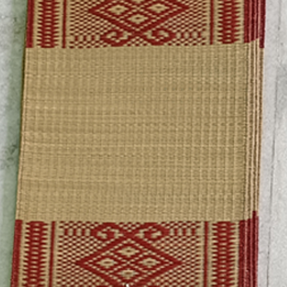 Handcrafted Masland Madurkati Table Runner & Placemat Set (7-Piece)