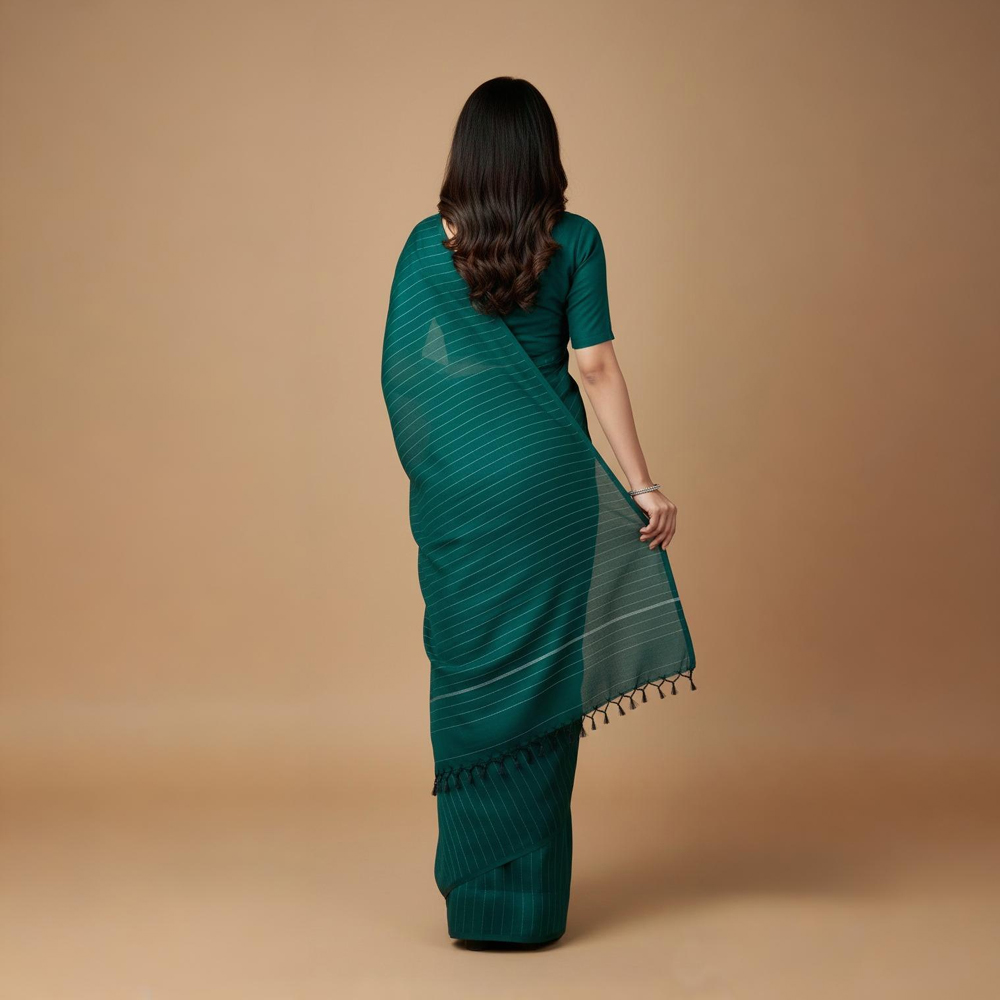 Elegant Deep Green Handloom Cotton Saree (5.5 Meters) - View 5