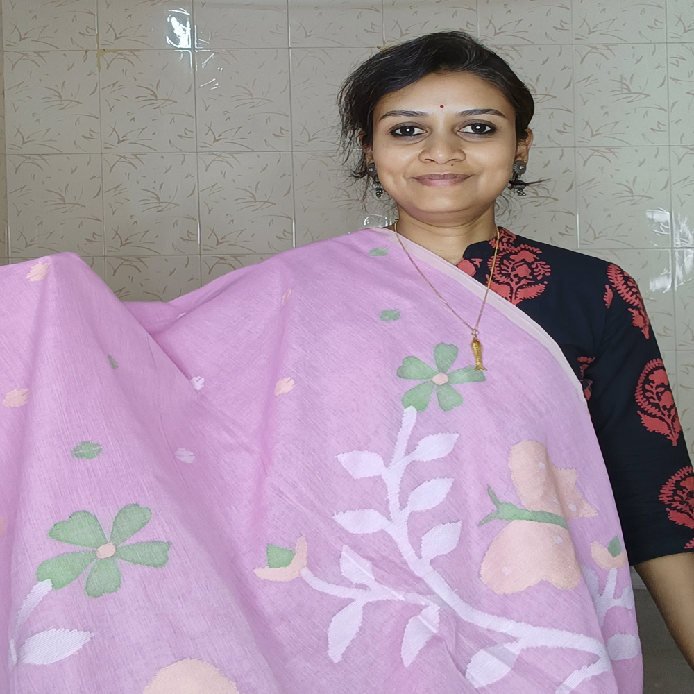 🌸 Dreamy Pink Malmal Cotton Jamdani Saree with Blouse Piece 🦋